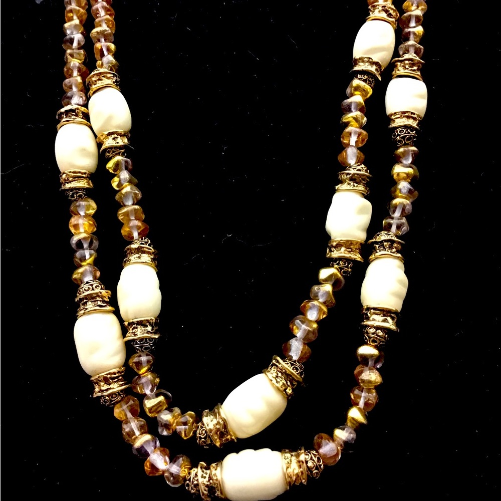 NWOT Beautiful Designer Brand Perle Murano Beads in cream & Bronze and Gold
